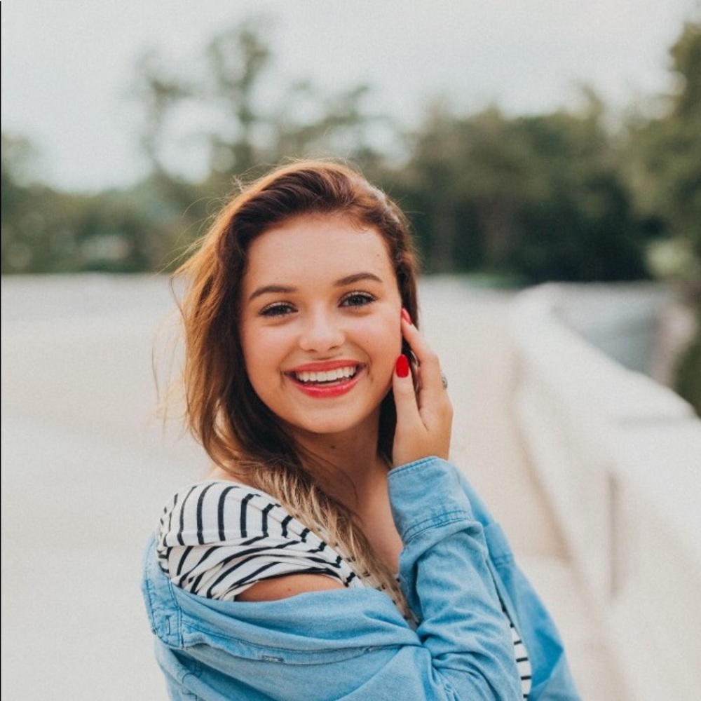 Meet your Posher, Taylin